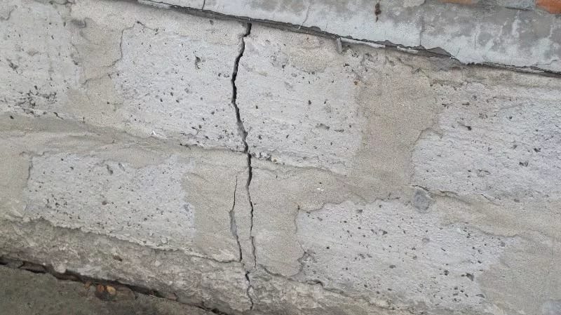 Основные признаки наручения целостности плиты